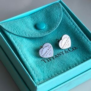 Tiffany &. Co. Medium Tiffany Heart Earring ✨RARE✨